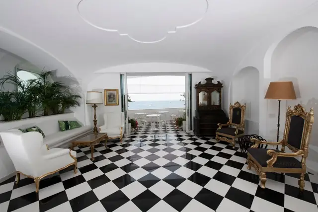 Project made by Royal Infissi